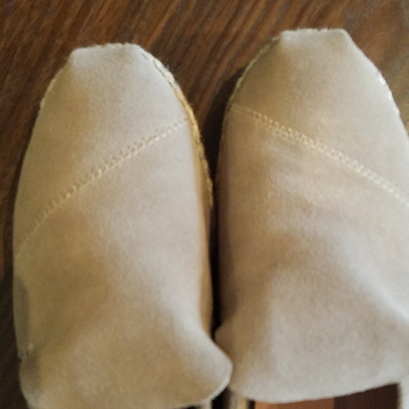 Toms suede shoes - Picture 6 of 7